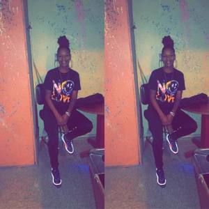 Meet your Posher, Cierra